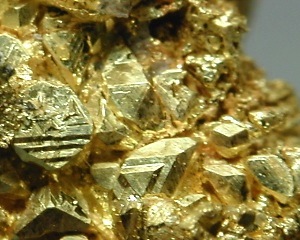 gold element properties invest physical uses crystal list webelements structure history periodic table elements essentials atom